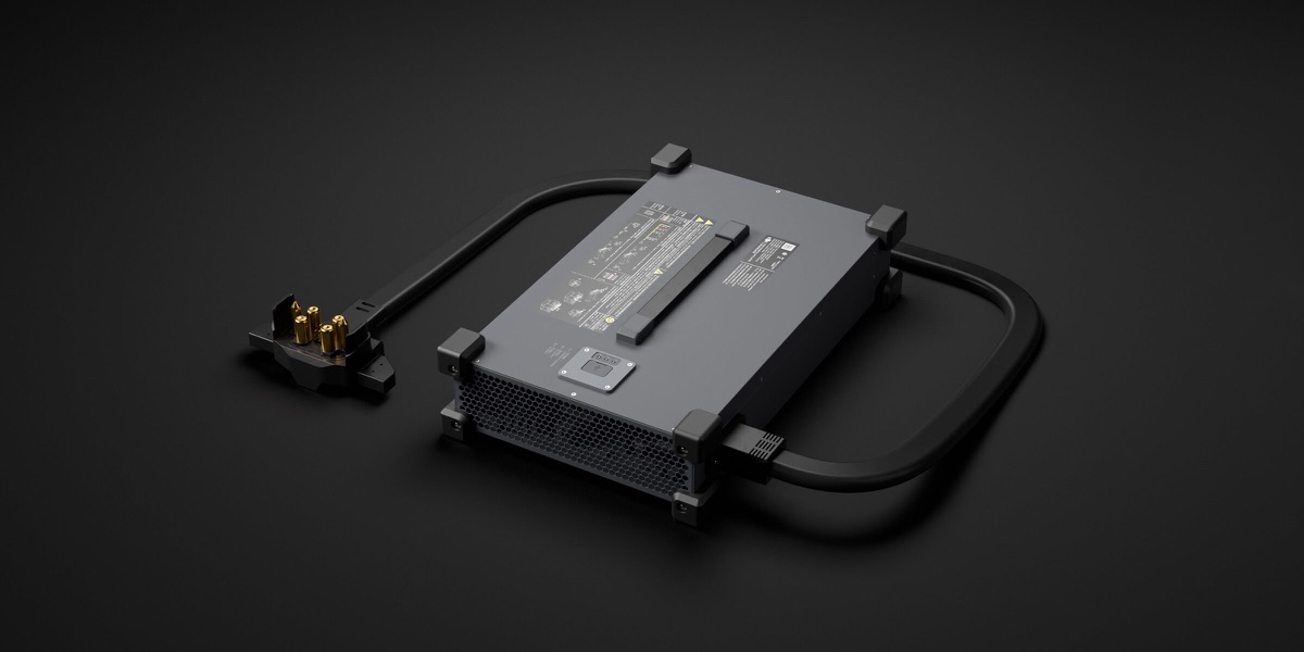 C12000 Intelligent Charger